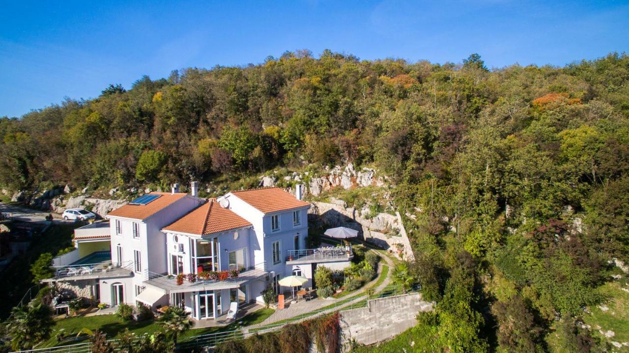 Apartments Bellavista 마툴지 외부 사진