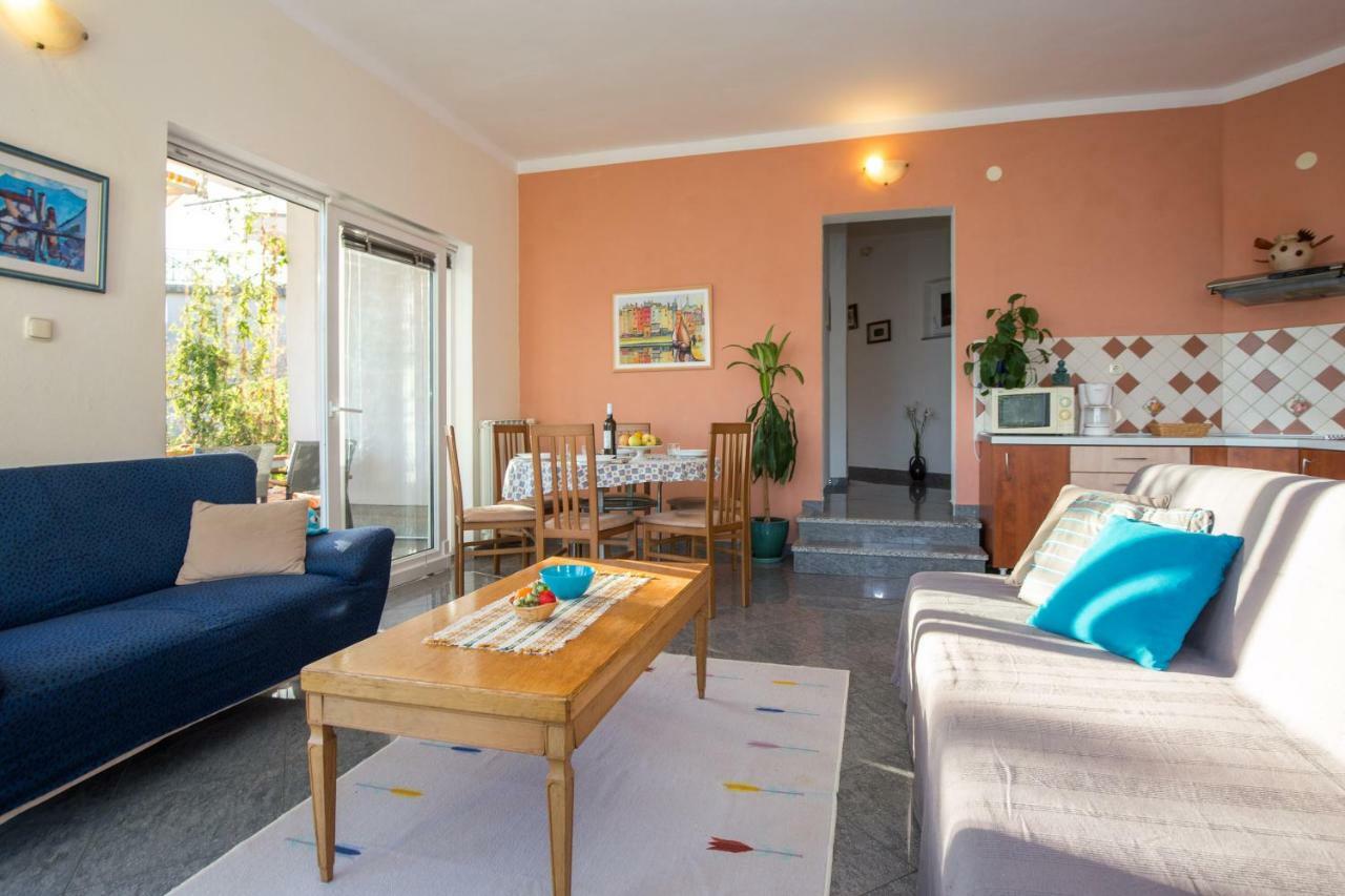 Apartments Bellavista 마툴지 외부 사진