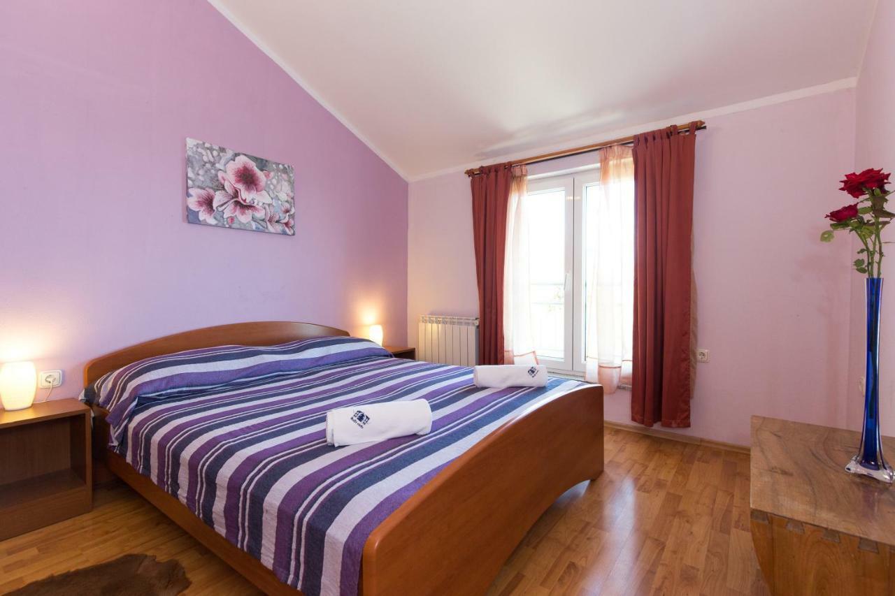 Apartments Bellavista 마툴지 외부 사진